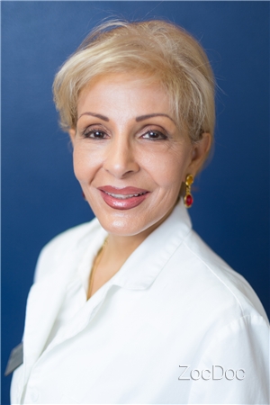 Nahid Siavoshi, NP