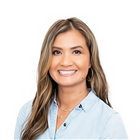 Uyen VanHoogen, LPC