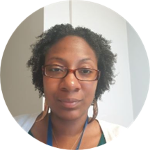Uzuri Holder, LMSW