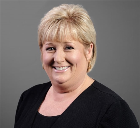 Vicky Chesser, CRNP