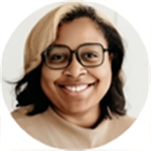 Xiya Akande-Williams, LPC